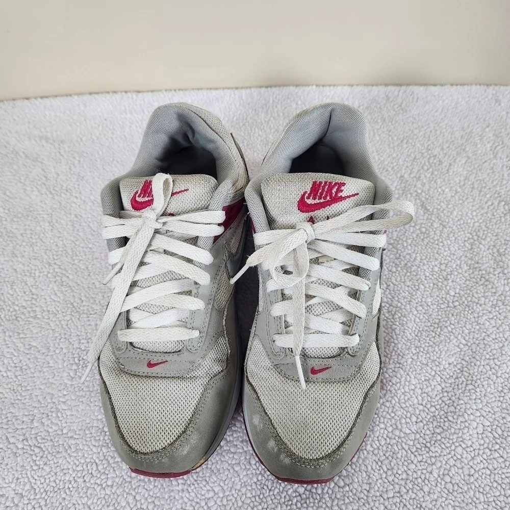 Nike Air Max Correlates - fuchsia silver grey white size 8.5